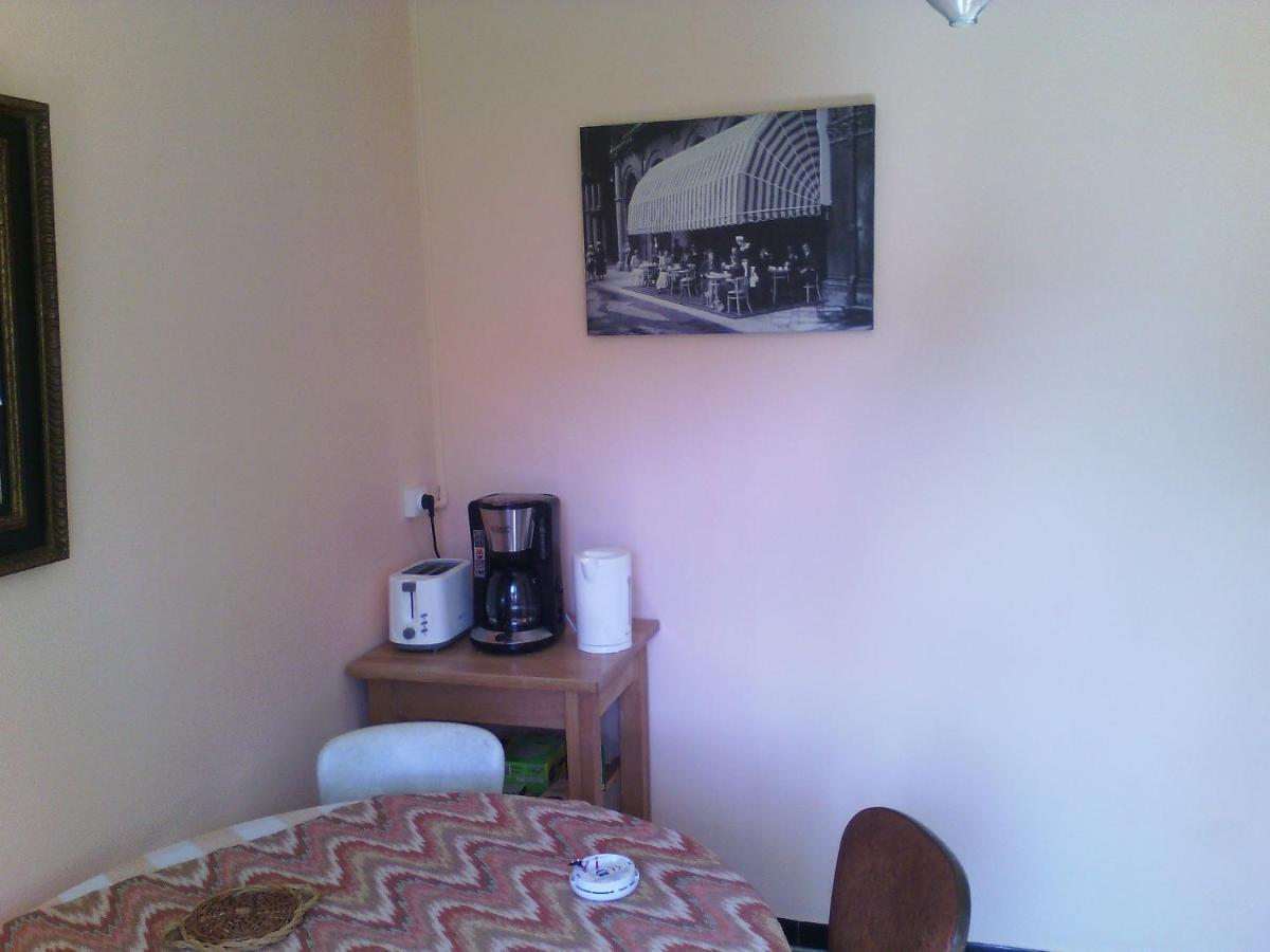 l'Ancien Patronage Hostal Caumont-sur-Garonne Exterior foto