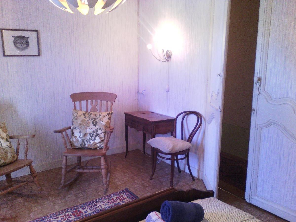 l'Ancien Patronage Hostal Caumont-sur-Garonne Exterior foto