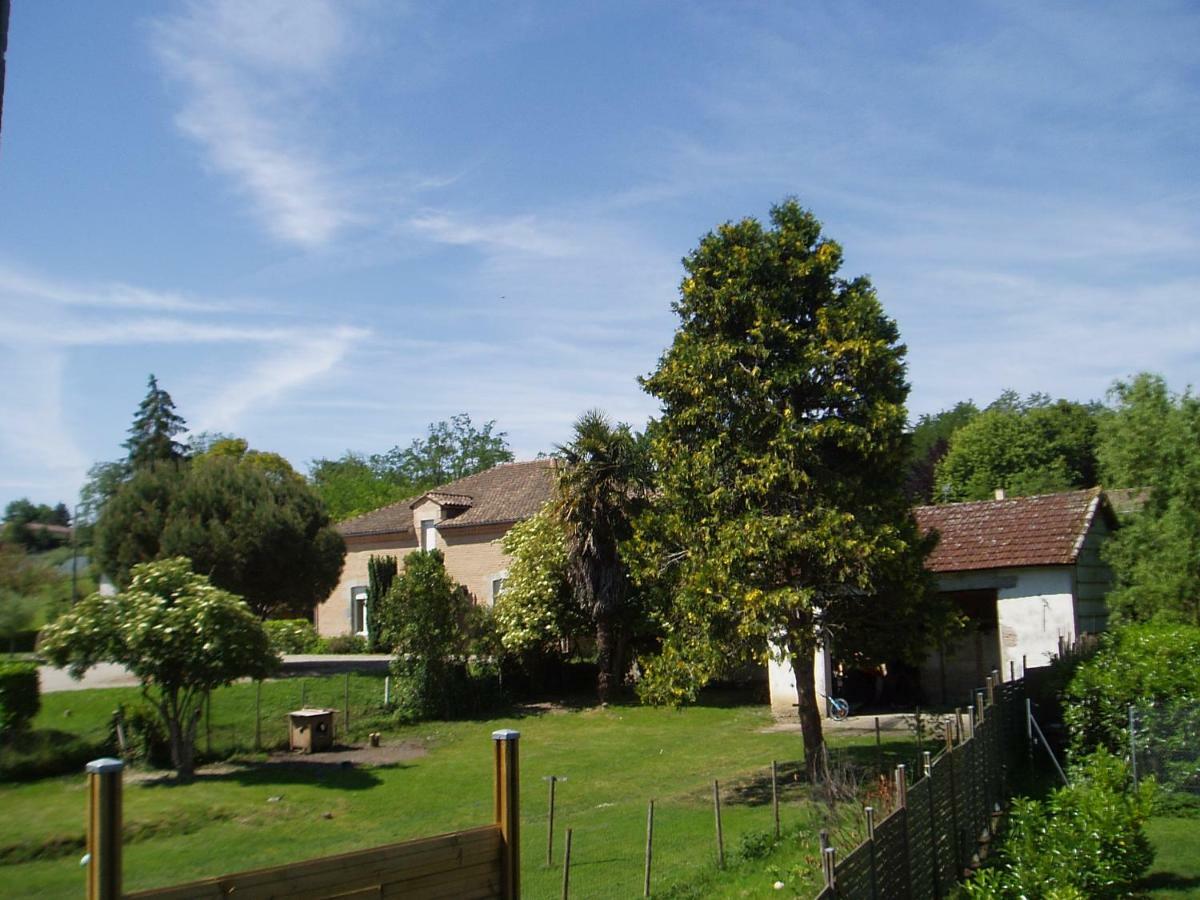 l'Ancien Patronage Hostal Caumont-sur-Garonne Exterior foto